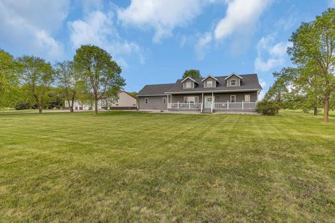 Homes For Sale - 10448 345th Street<br/> Saint Joseph, MN 56374