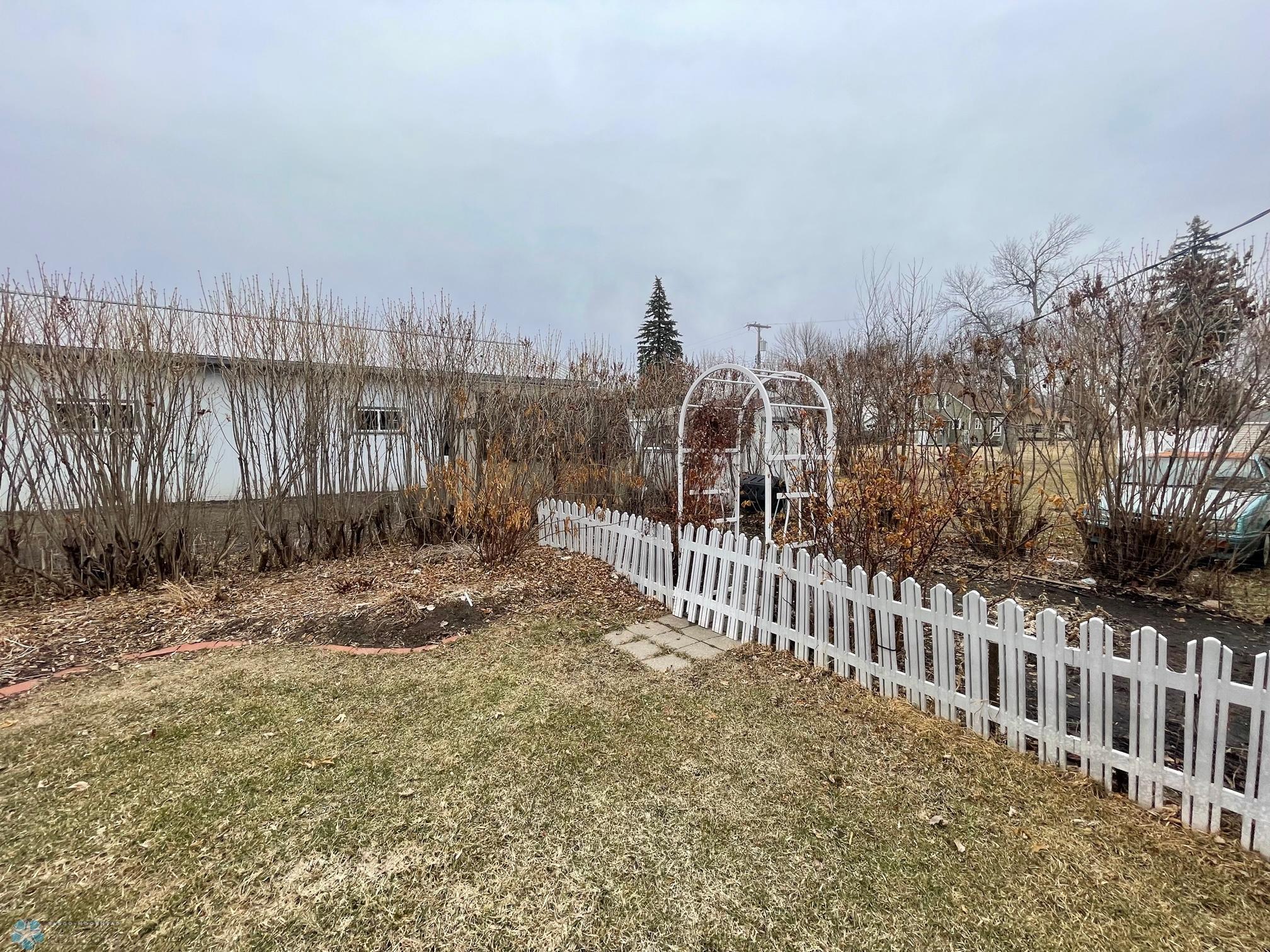 408 Elm Avenue, Wyndmere, North Dakota image 28