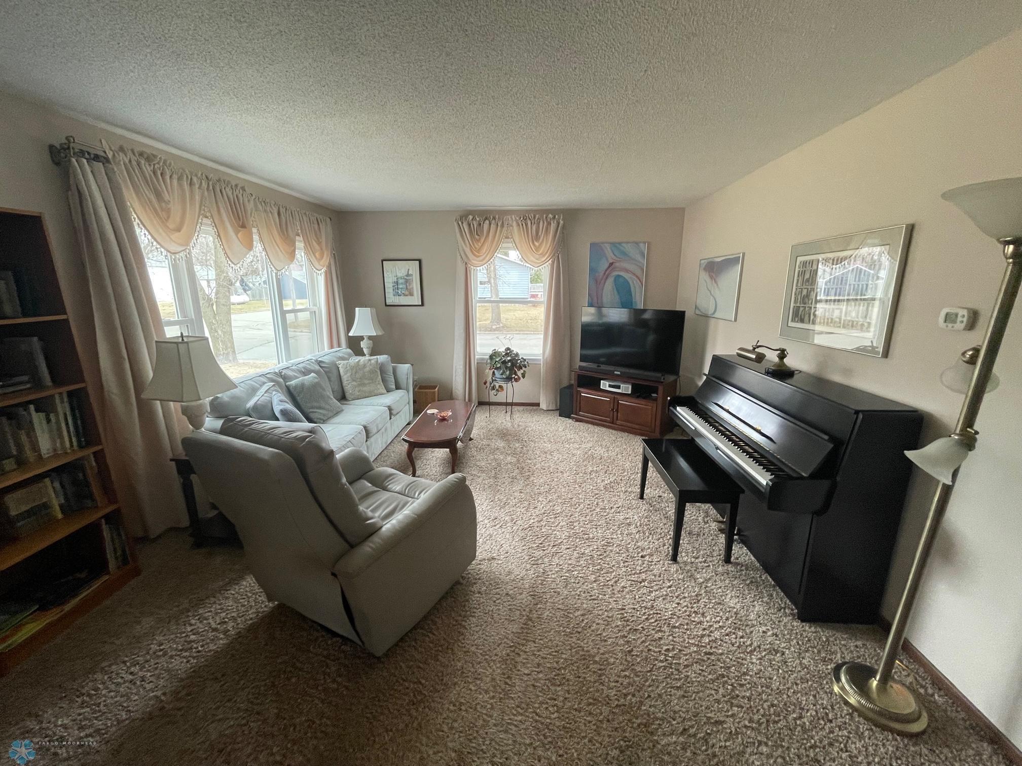 408 Elm Avenue, Wyndmere, North Dakota image 12