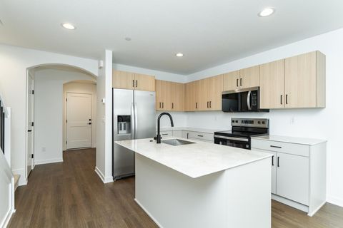 Townhouse For Sale - 1117 Century Village Lane<br/> Rochester, MN 55906
