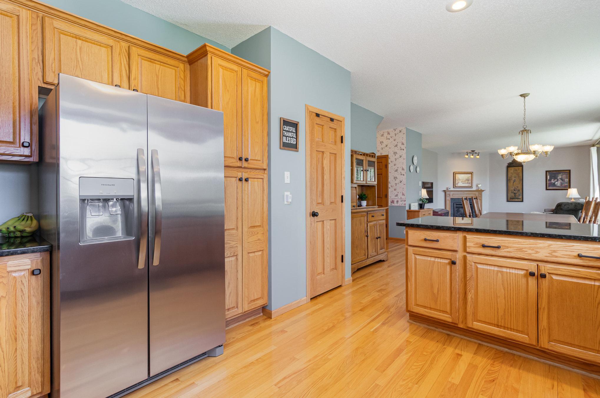 10786 Amherst Way, Inver Grove Heights, Minnesota image 9