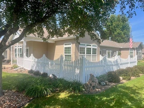 Homes For Sale - 1905 Burr Oak Drive<br/> Mower County, Austin, MN 55912