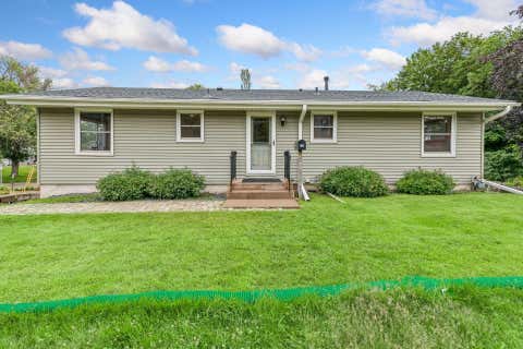 Homes For Sale - 609 Mill Street<br/> Excelsior, MN 55331