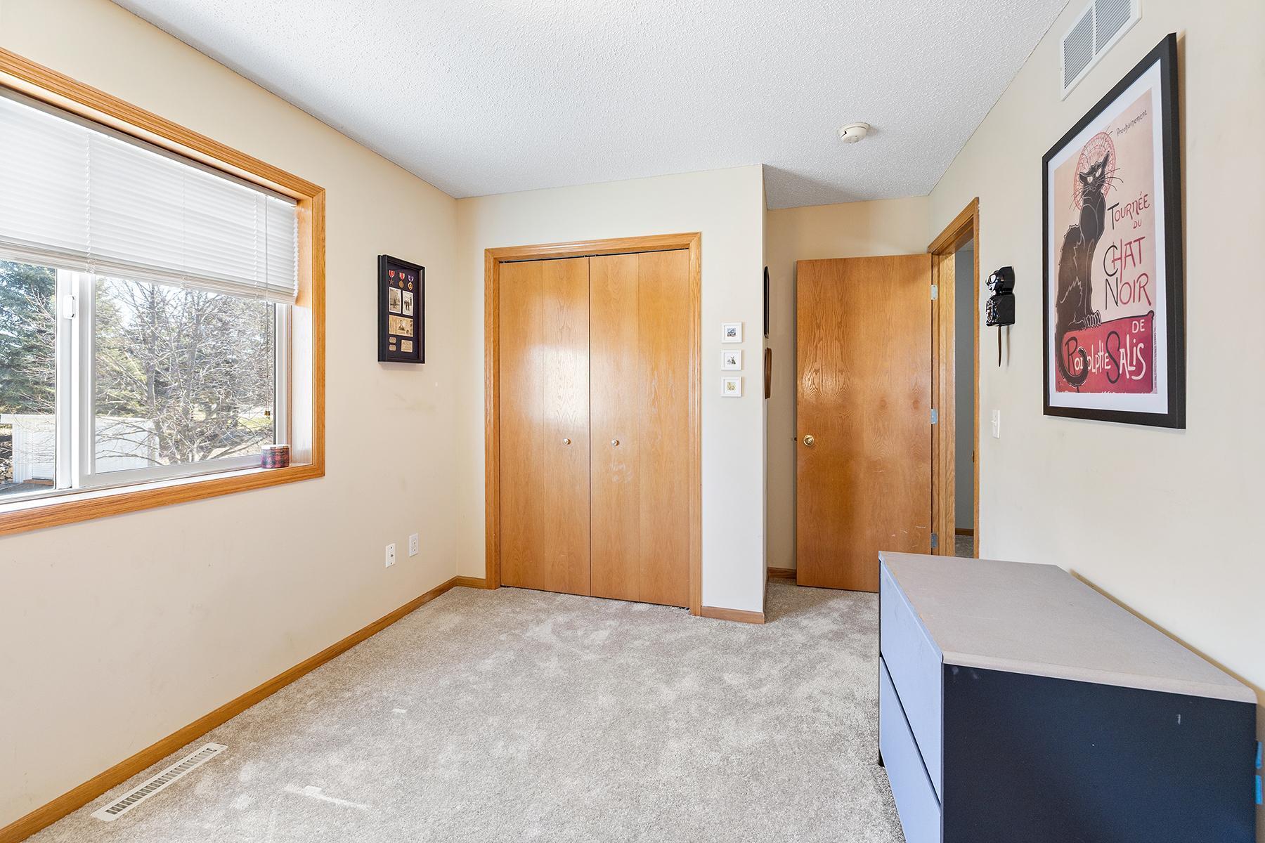 1067 Kinder Drive, Waconia, Minnesota image 24