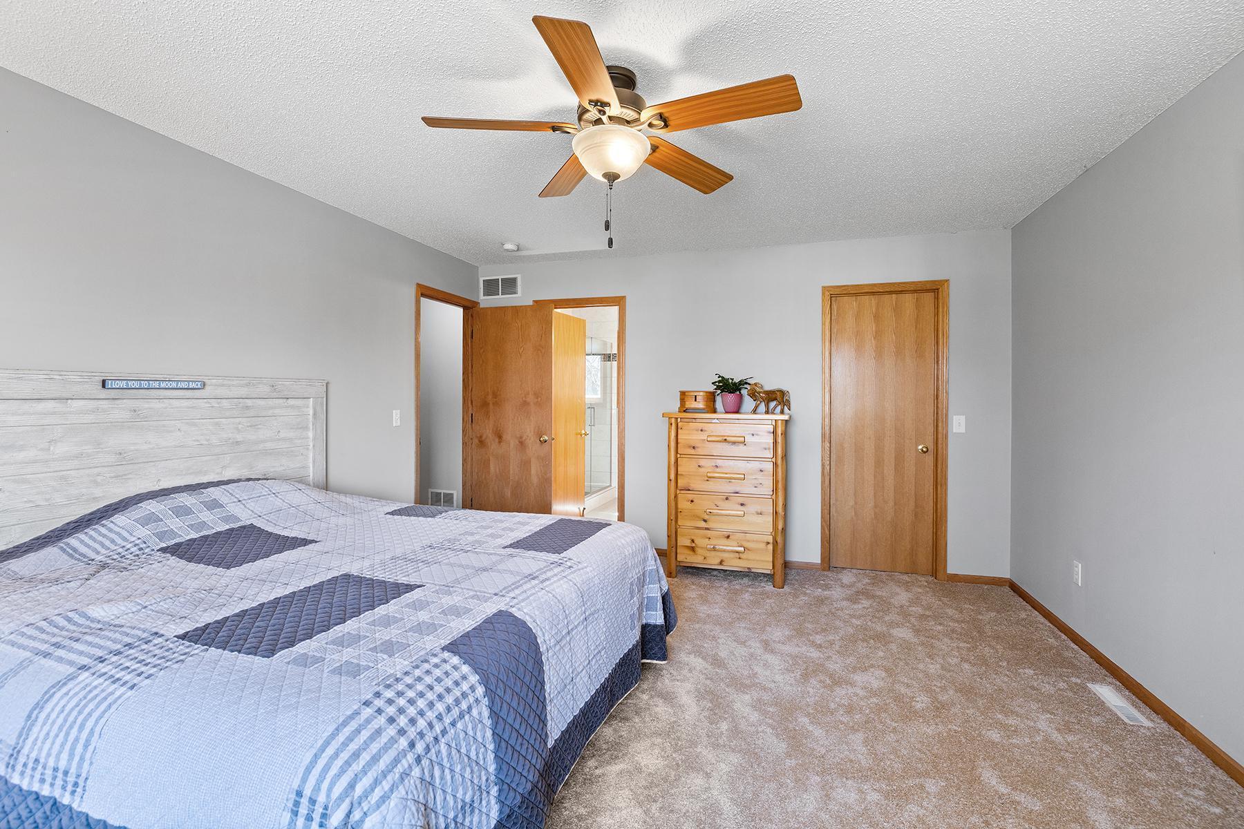 1067 Kinder Drive, Waconia, Minnesota image 14