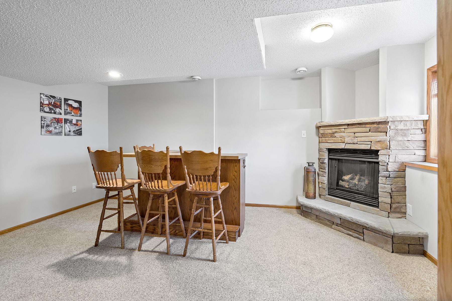 1067 Kinder Drive, Waconia, Minnesota image 29