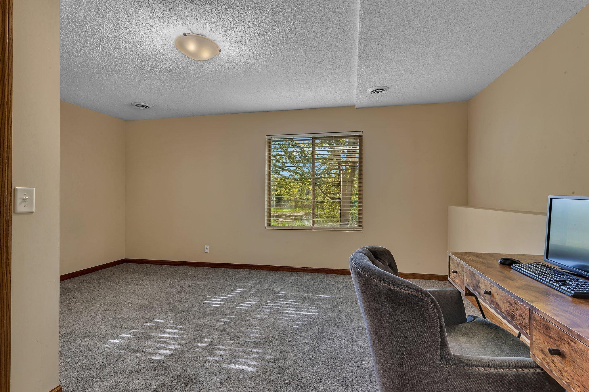 7320 Deer Pass Drive, Hugo, Minnesota image 26