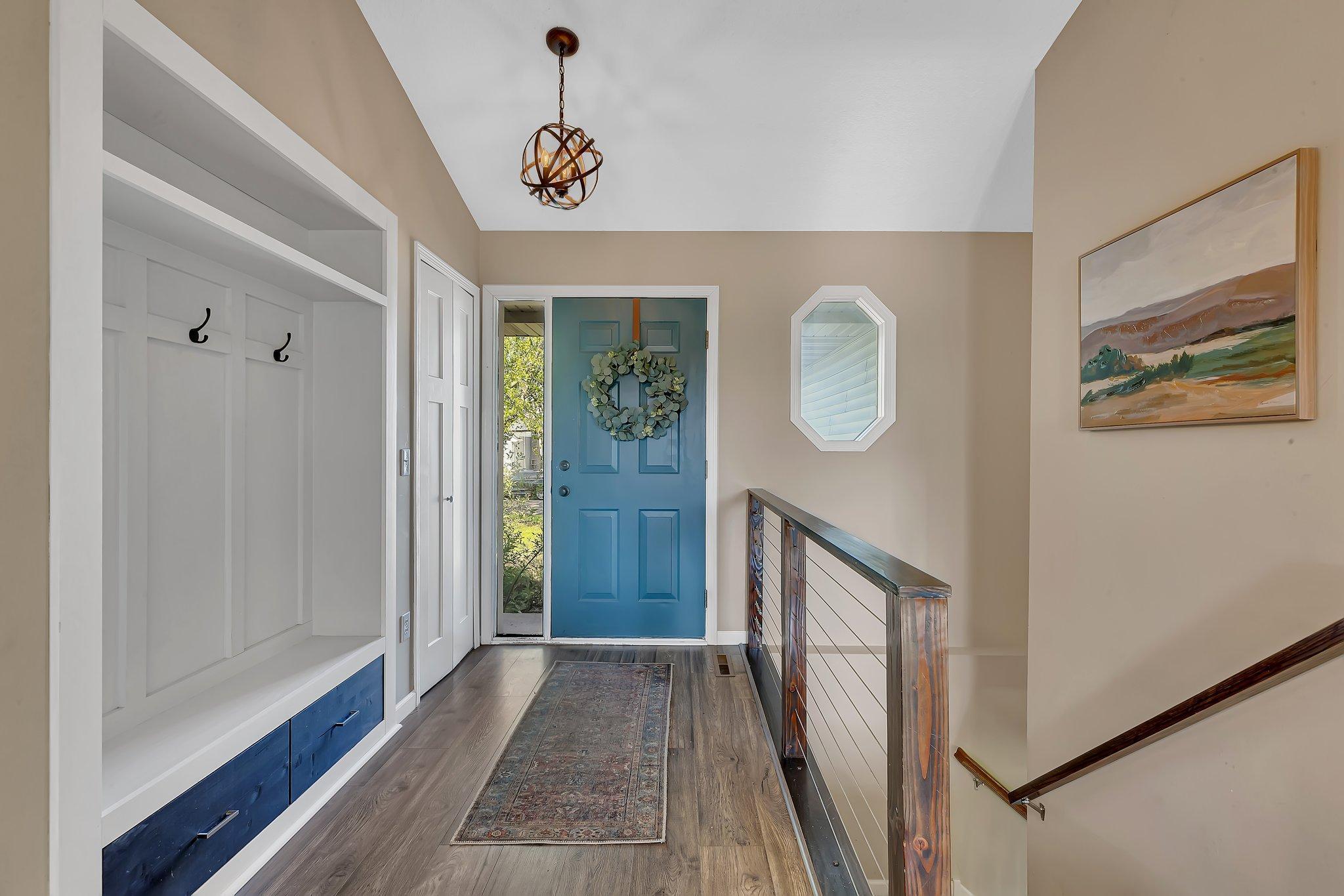 7320 Deer Pass Drive, Hugo, Minnesota image 3