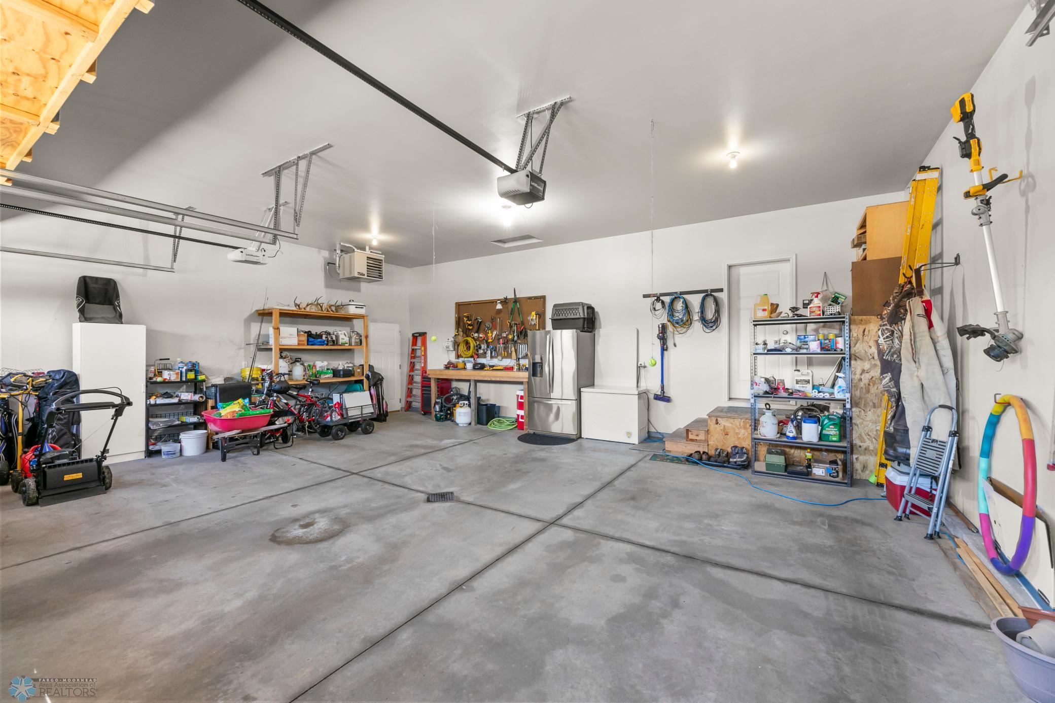 3784 Bell Boulevard, West Fargo, North Dakota image 37