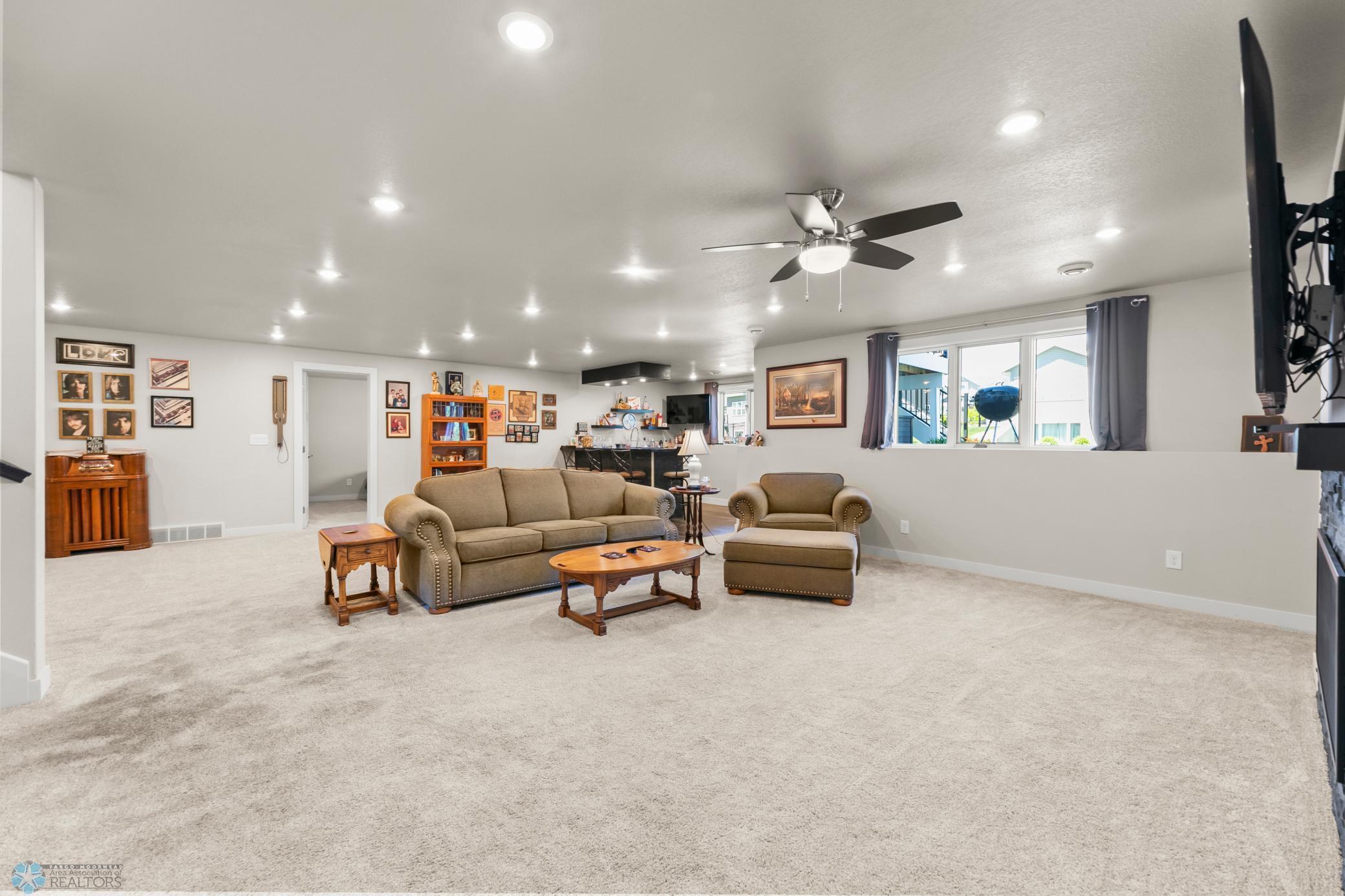 3784 Bell Boulevard, West Fargo, North Dakota image 22