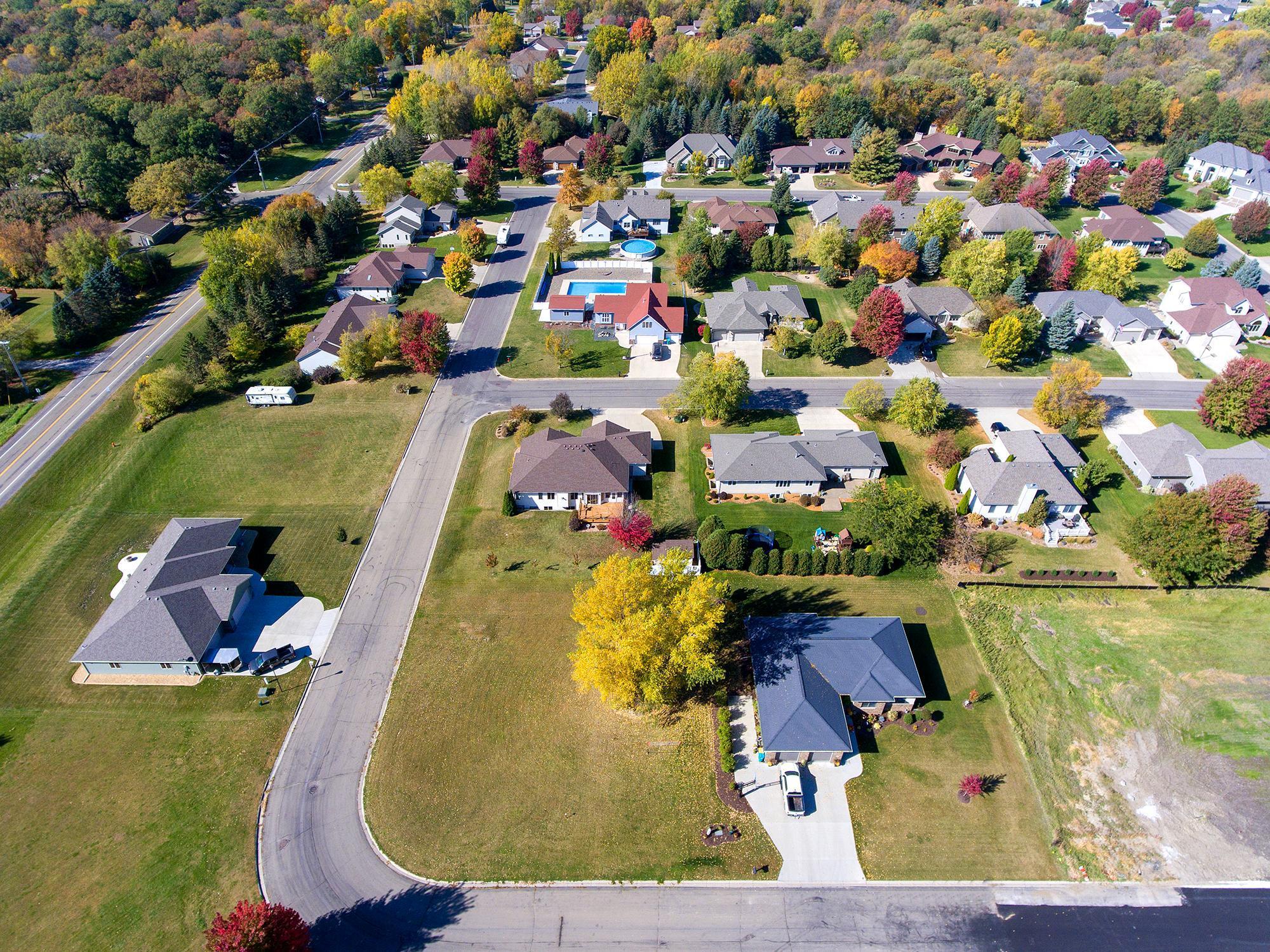 2176 NE Maple Leaf Lane, Owatonna, Minnesota image 10