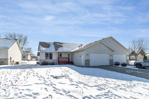605 Butler Drive, Belle Plaine, MN 56011 - #: 6671422
