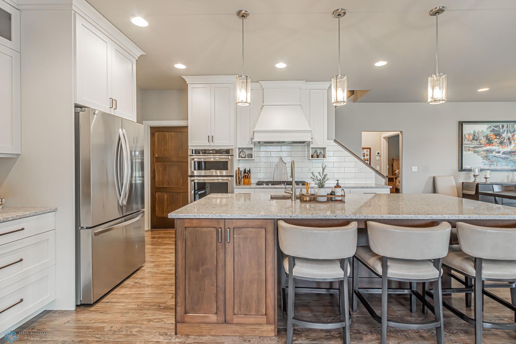 5076 Prosperity Way, Fargo, North Dakota image 12