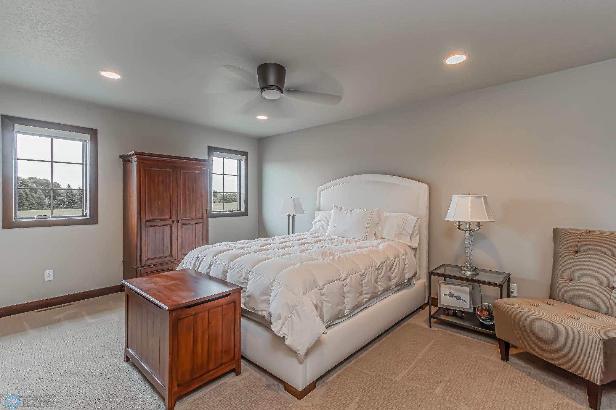 5076 Prosperity Way, Fargo, North Dakota image 36