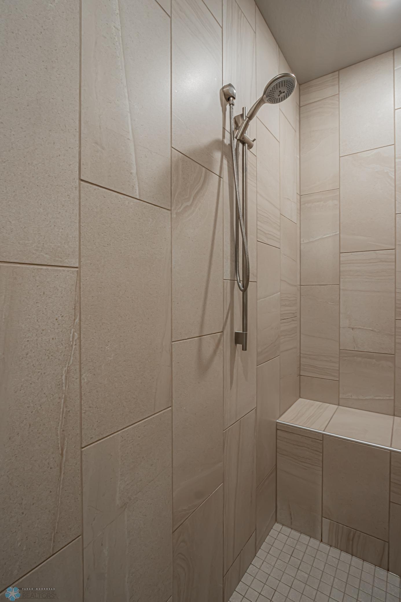 5076 Prosperity Way, Fargo, North Dakota image 27