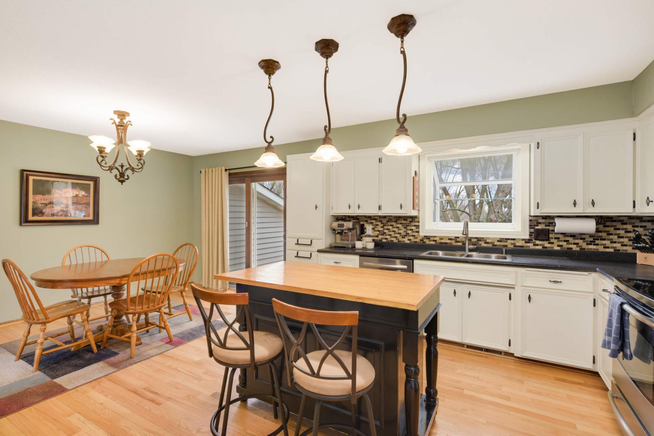 12730 Portland Circle, Burnsville, Minnesota image 15