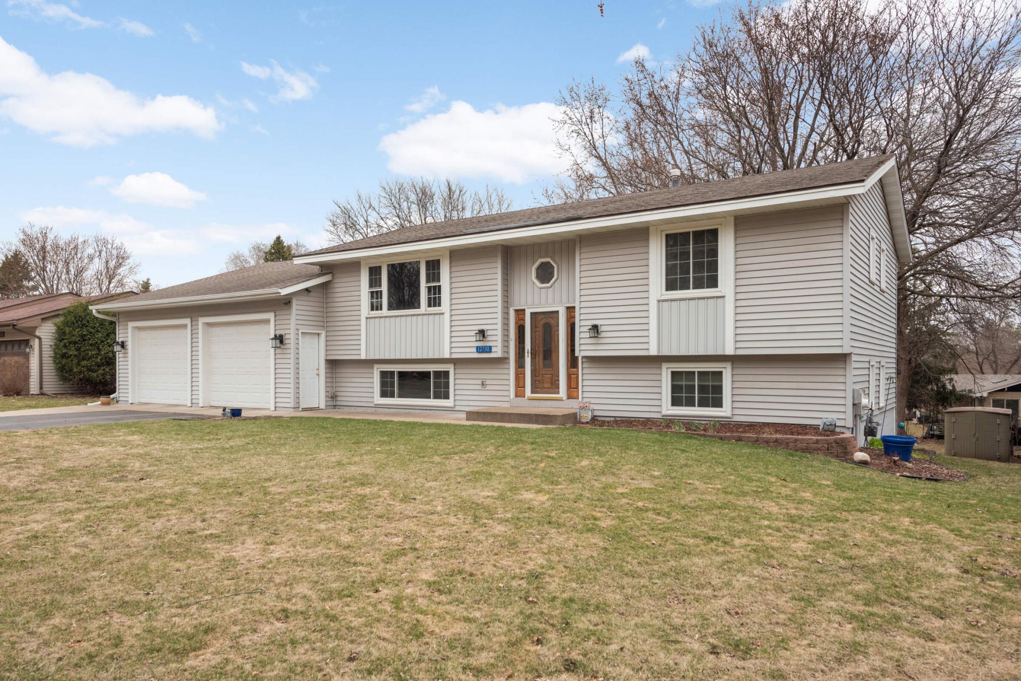 12730 Portland Circle, Burnsville, Minnesota image 3