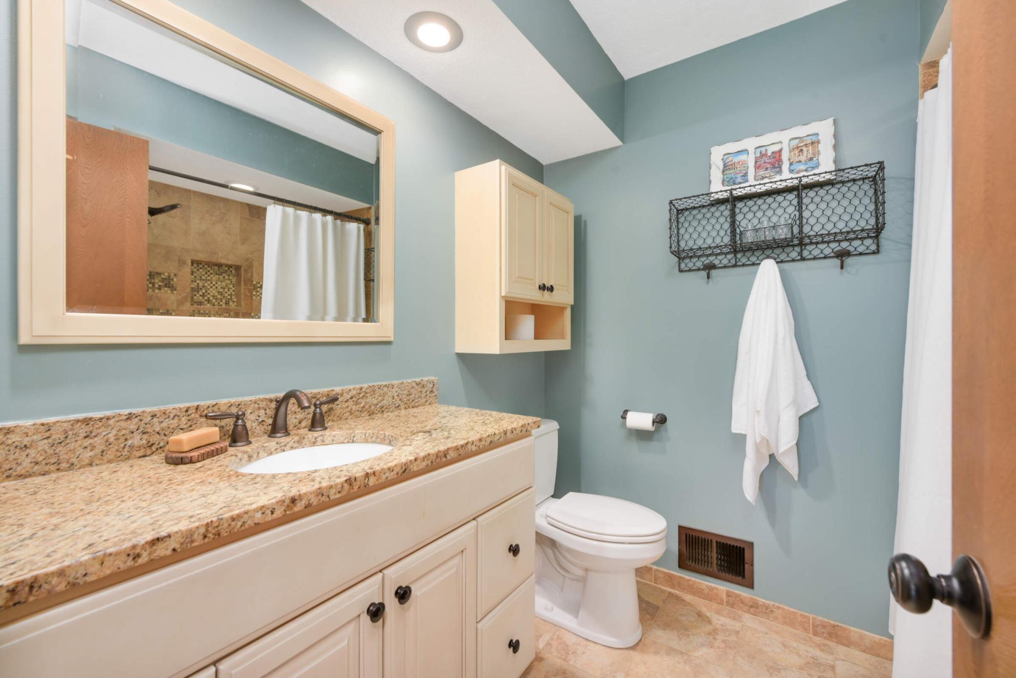 12730 Portland Circle, Burnsville, Minnesota image 21