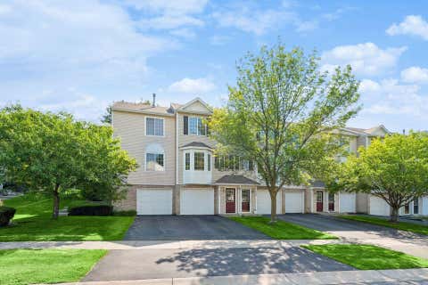 Townhouse For Sale - 7764 Arboretum Village<br/> Carver County, Chanhassen, MN 55317