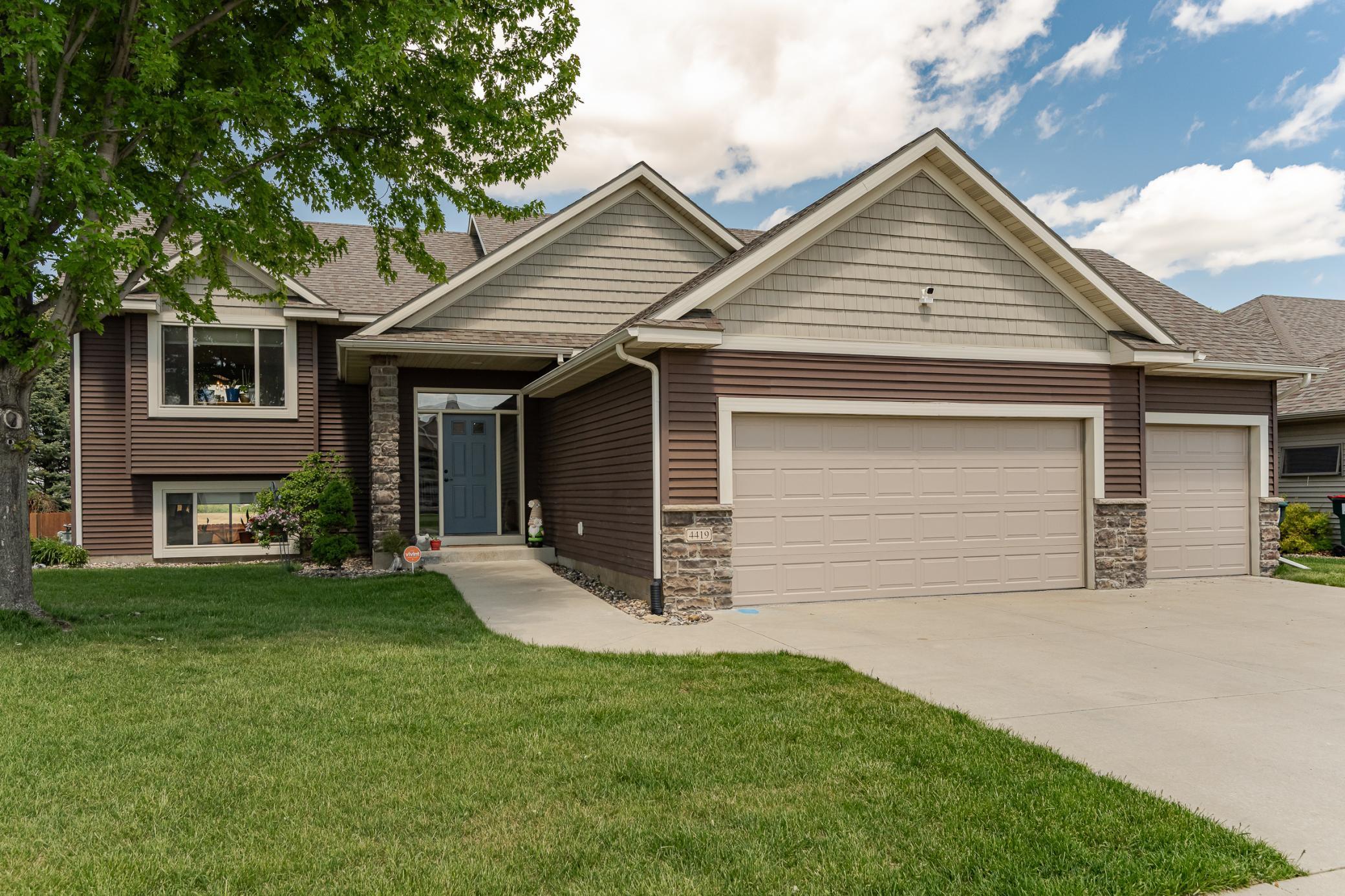 4419 Genevieve Place, Rochester, Minnesota image 2