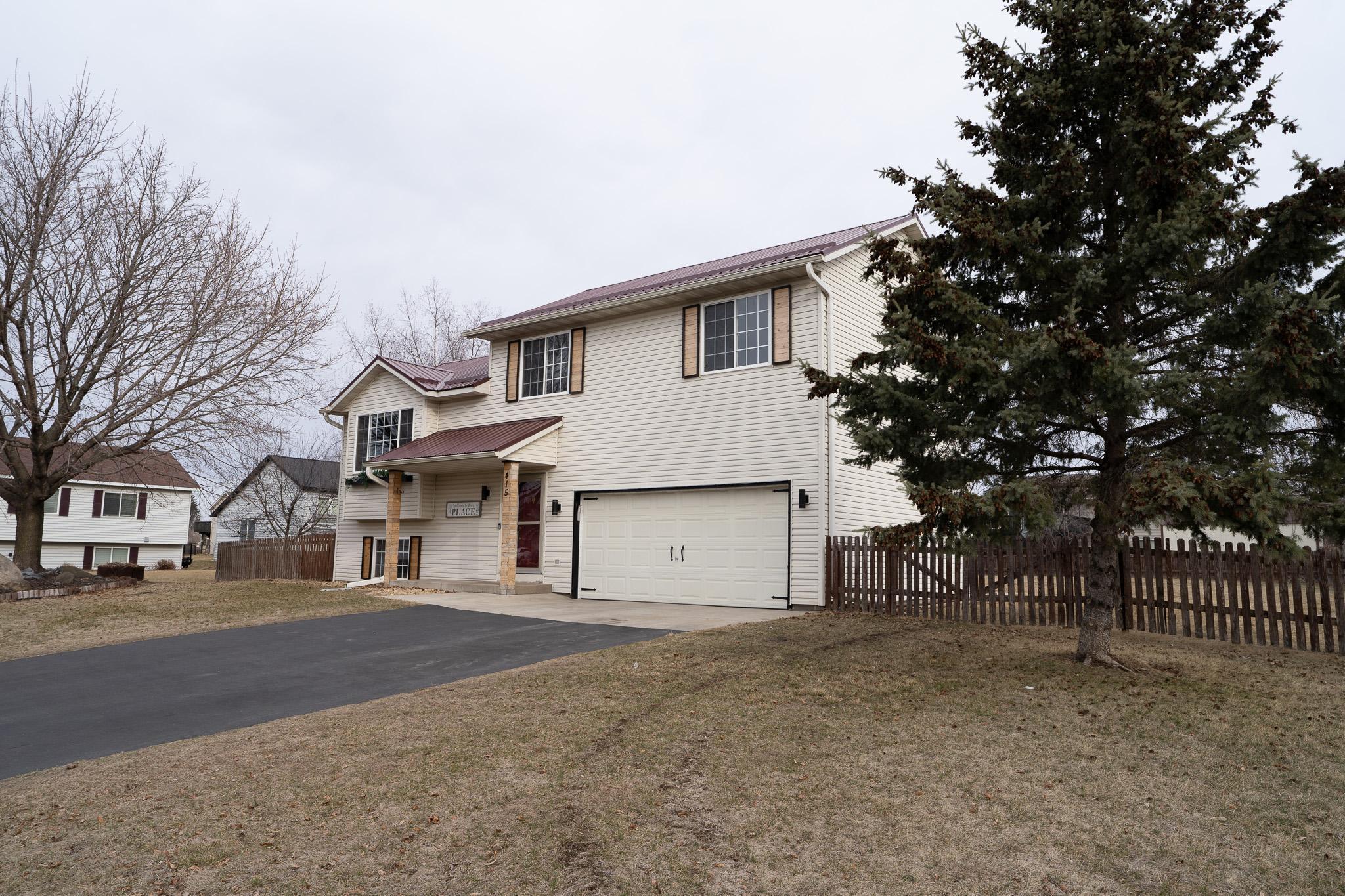 415 Brookhaven Drive, Hammond, Wisconsin image 3
