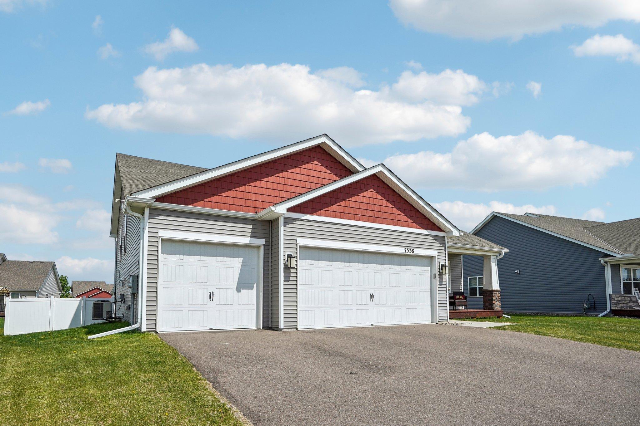 7538 Ochoa Avenue, Otsego, Minnesota image 2
