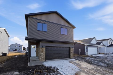 Homes For Sale - 6264 86th Avenue<br/> Horace, ND 58047