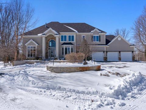 Homes For Sale - 2514 Walden Way<br/> Stearns County, Saint Cloud, MN 56301