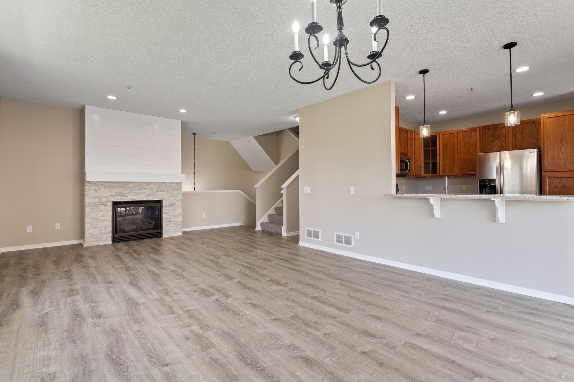 3611 Hazel Trail #E, Woodbury, Minnesota image 6