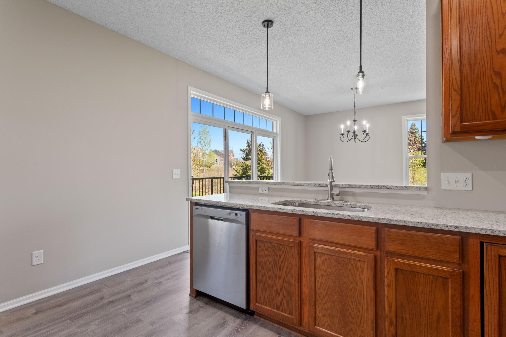 3611 Hazel Trail #E, Woodbury, Minnesota image 13