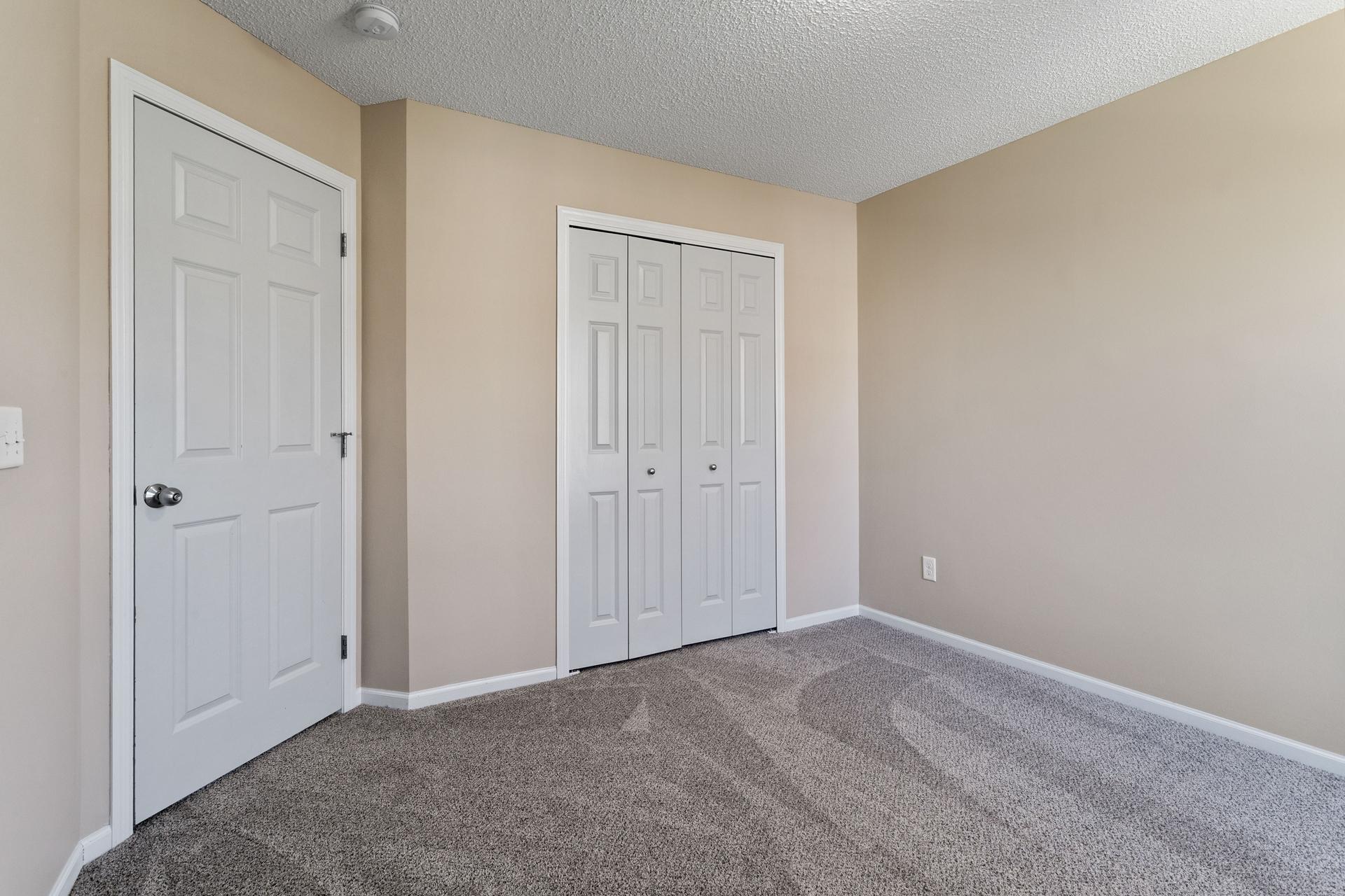 3611 Hazel Trail #E, Woodbury, Minnesota image 21