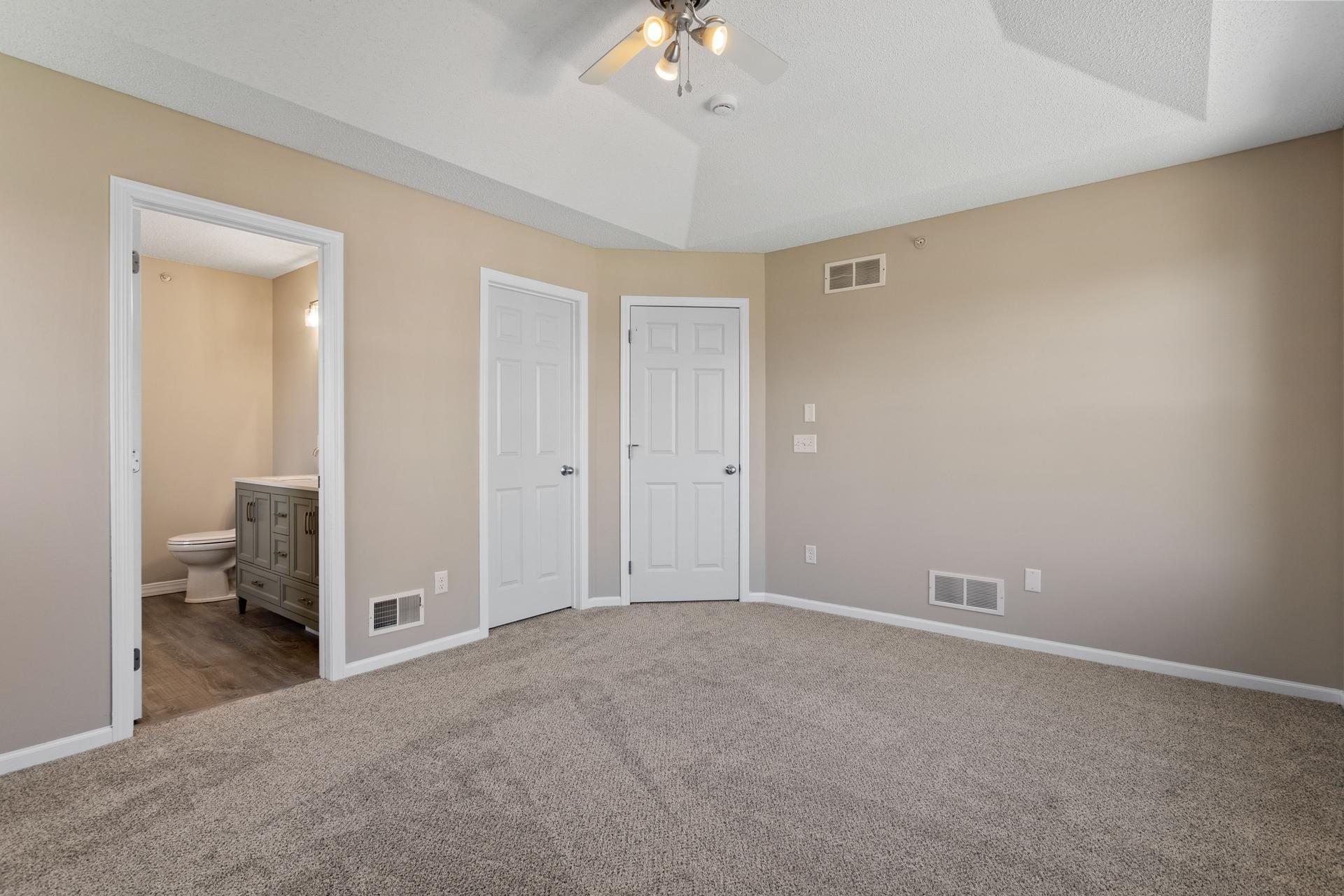 3611 Hazel Trail #E, Woodbury, Minnesota image 23