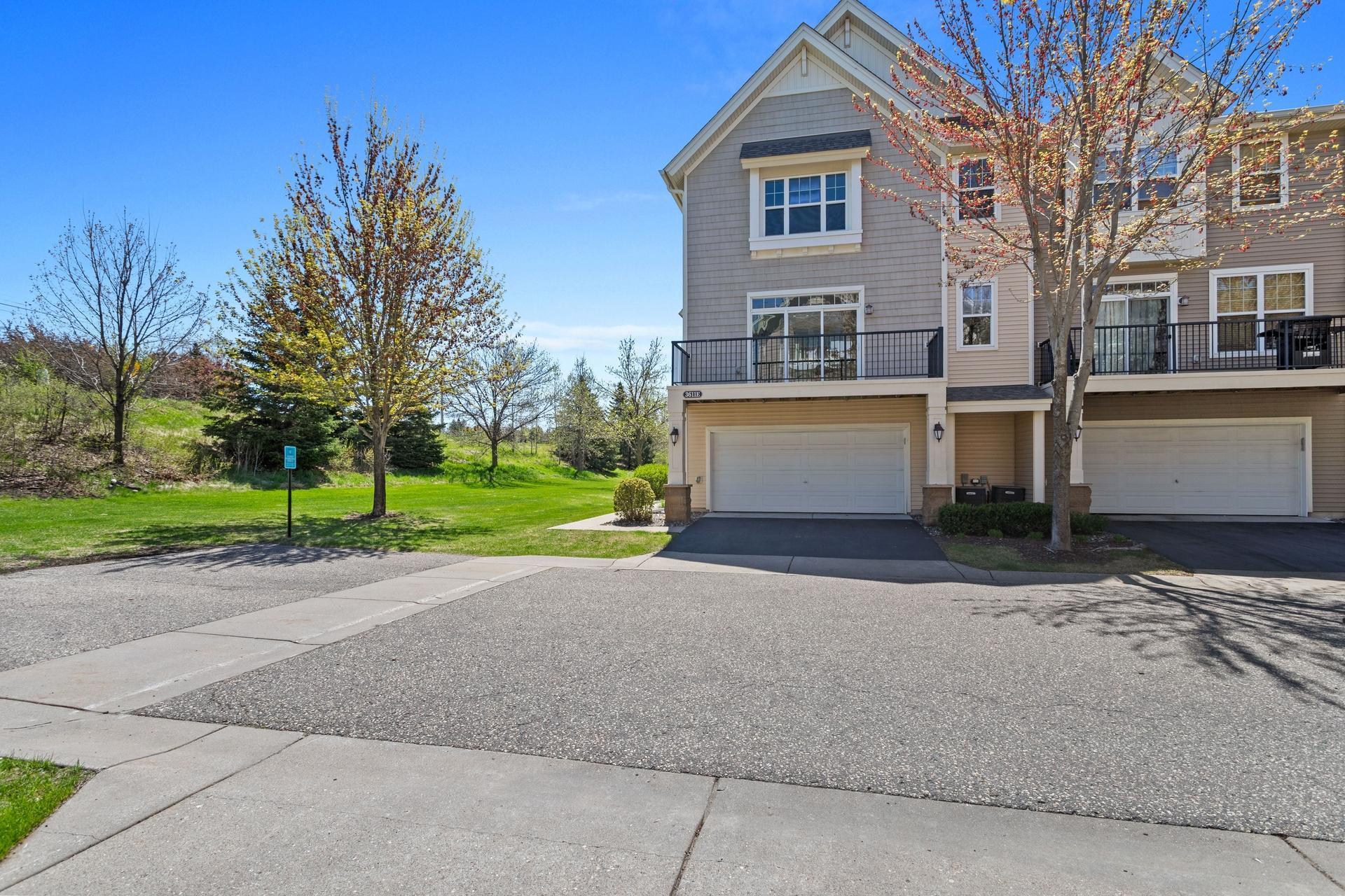 3611 Hazel Trail #E, Woodbury, Minnesota image 2