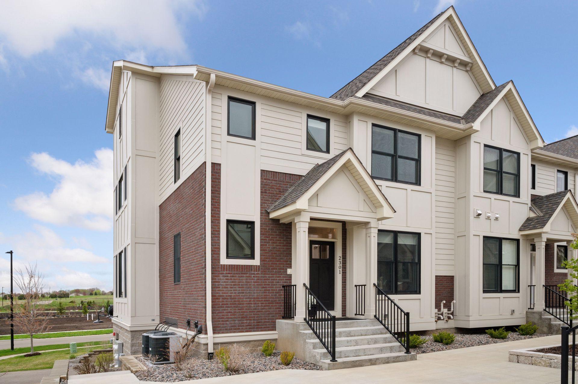 2301 Simply Living Lane Ln, Hudson, Wisconsin image 3