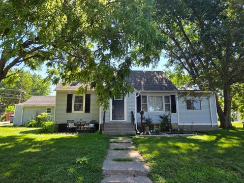 Homes For Sale - 717 Forest Street<br/> Goodhue County, Kenyon, MN 55946