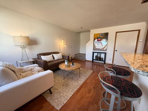 Townhouse For Sale - 8541 S Pond Trail<br/> Champlin, MN 55316