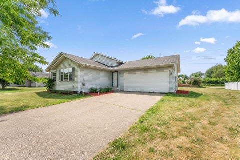 Homes For Sale - 14739 Delmar Court<br/> Rosemount, MN 55068