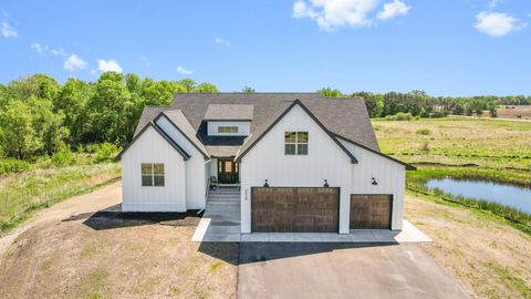 Homes For Sale - 2520 230th Court<br/> Saint Francis, MN 55070