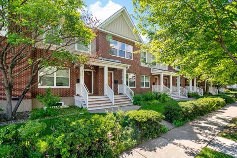 Townhouse For Sale - 612 1st Avenue<br/> Osseo, MN 55369