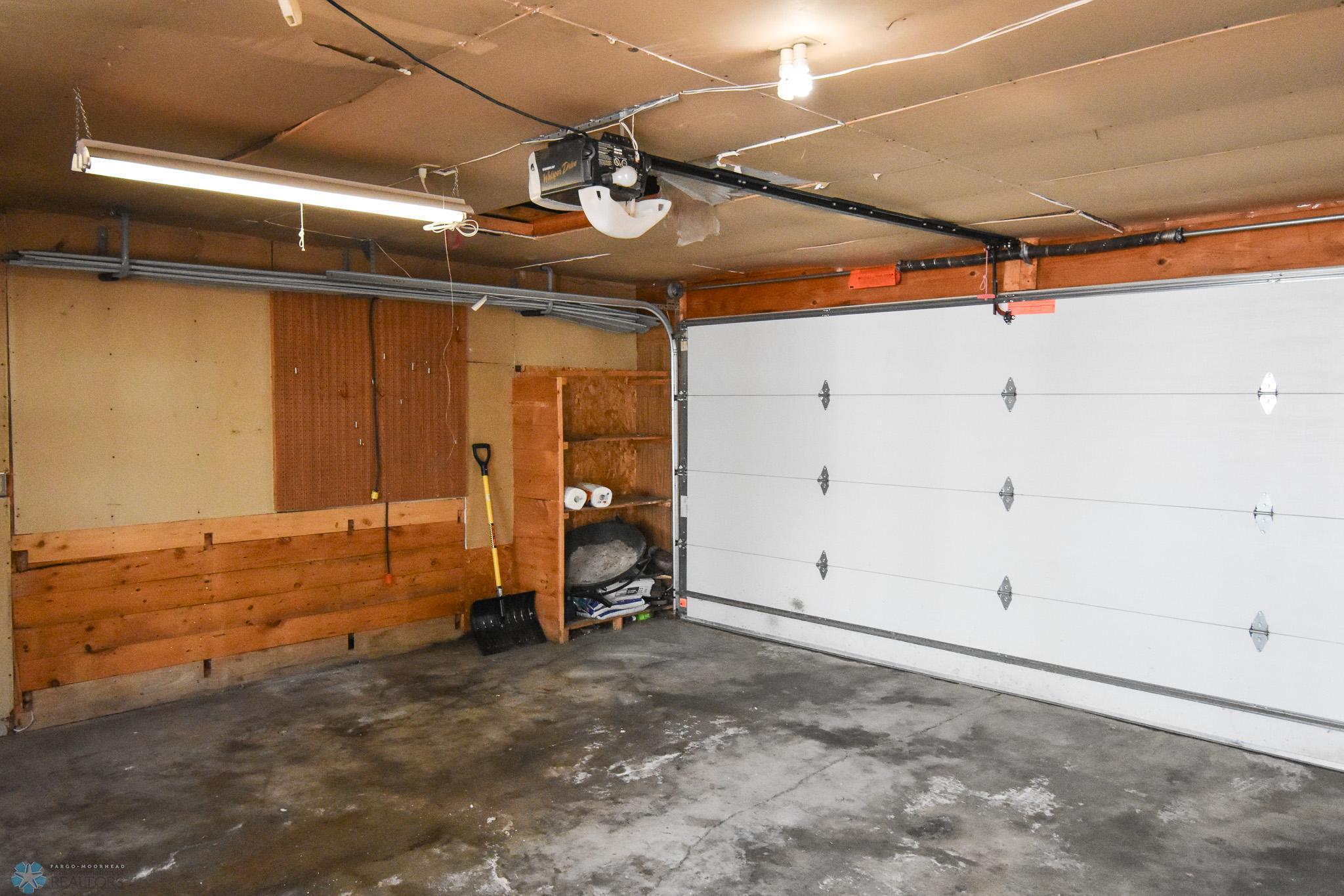 1021 13th Street, Moorhead, Minnesota image 34