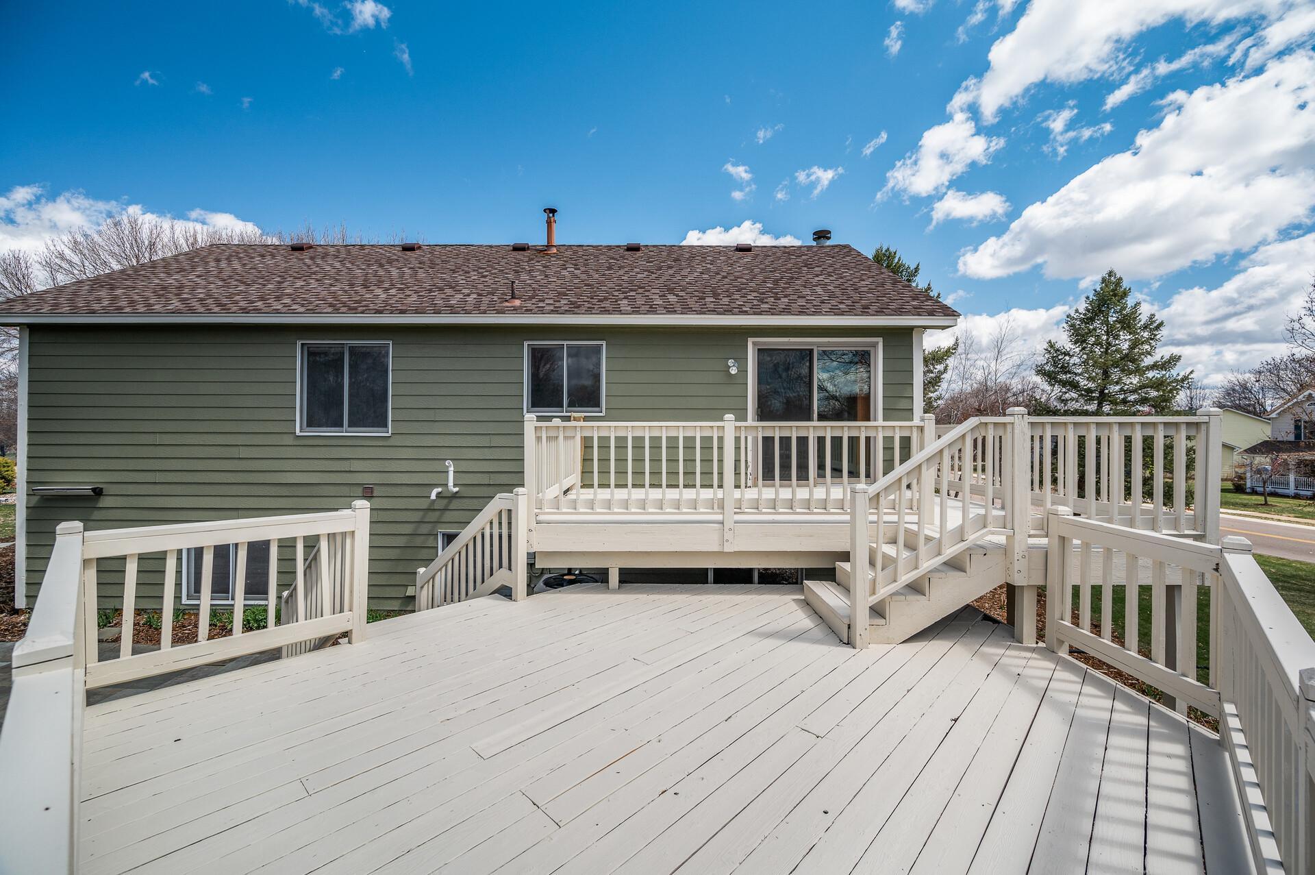 931 Saddlebrook Trail, Chanhassen, Minnesota image 28