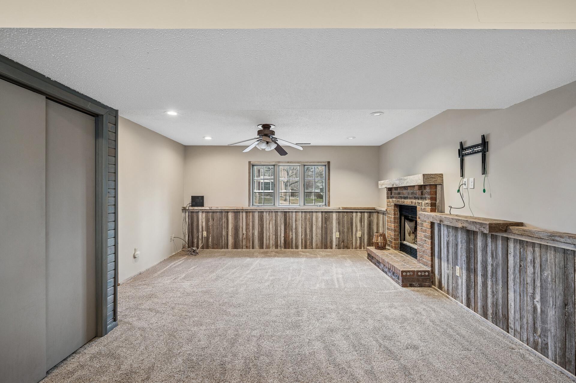 931 Saddlebrook Trail, Chanhassen, Minnesota image 18