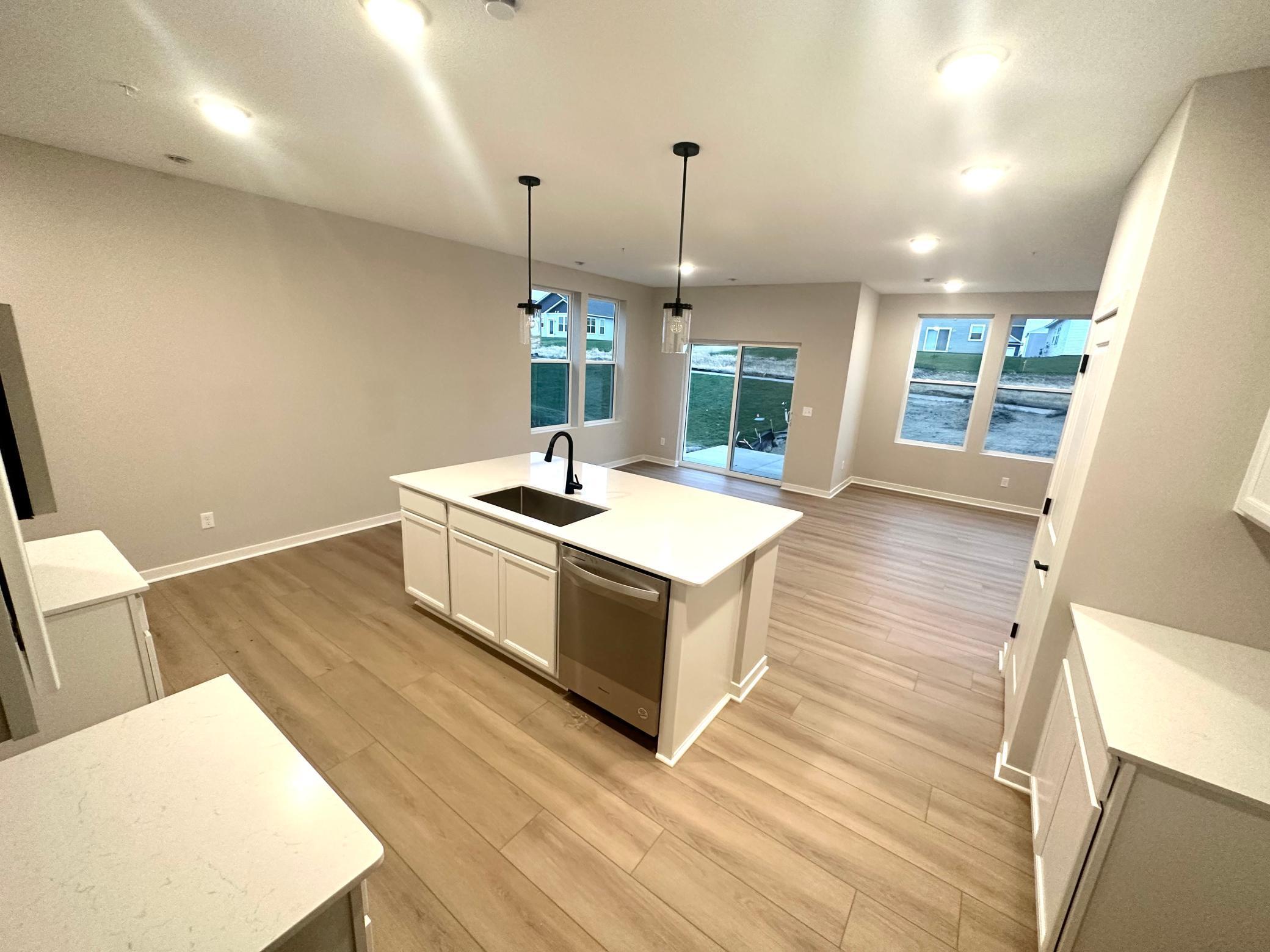 1574 Aclare Ridge, Rosemount, Minnesota image 2
