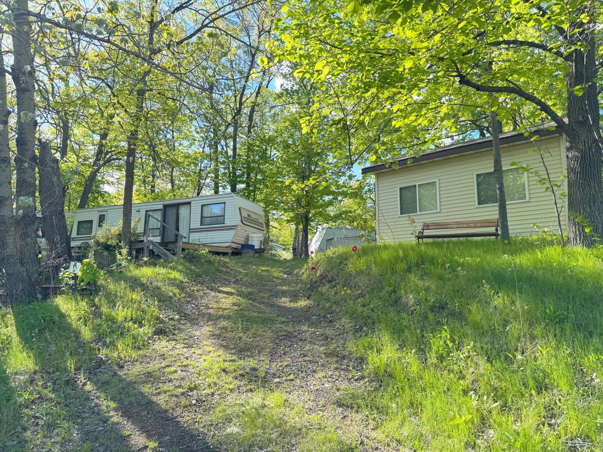 L6-7 B8 Casual Trail, Garrison, Minnesota image 11