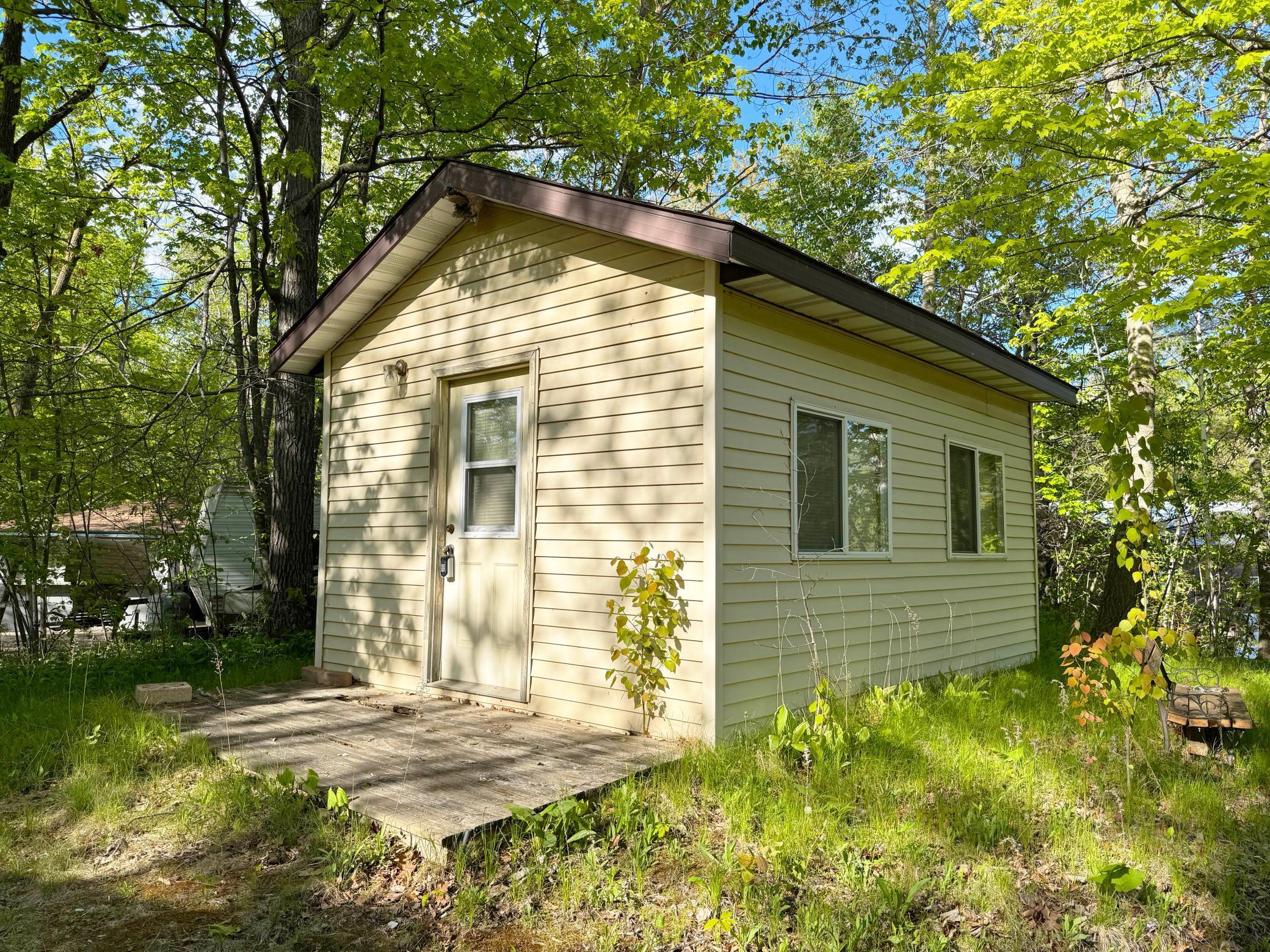 L6-7 B8 Casual Trail, Garrison, Minnesota image 1