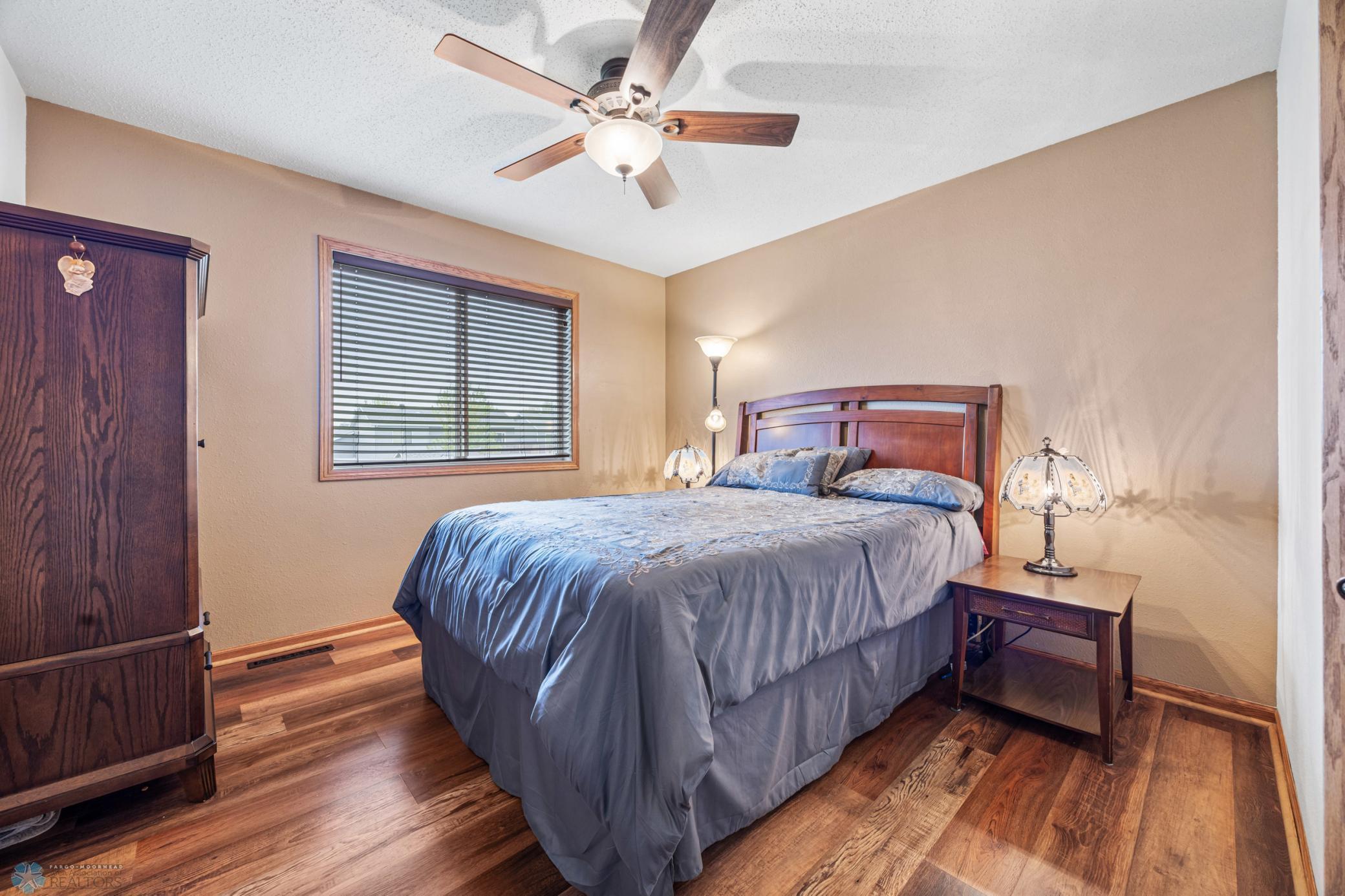 909 Homestead Court, West Fargo, North Dakota image 14