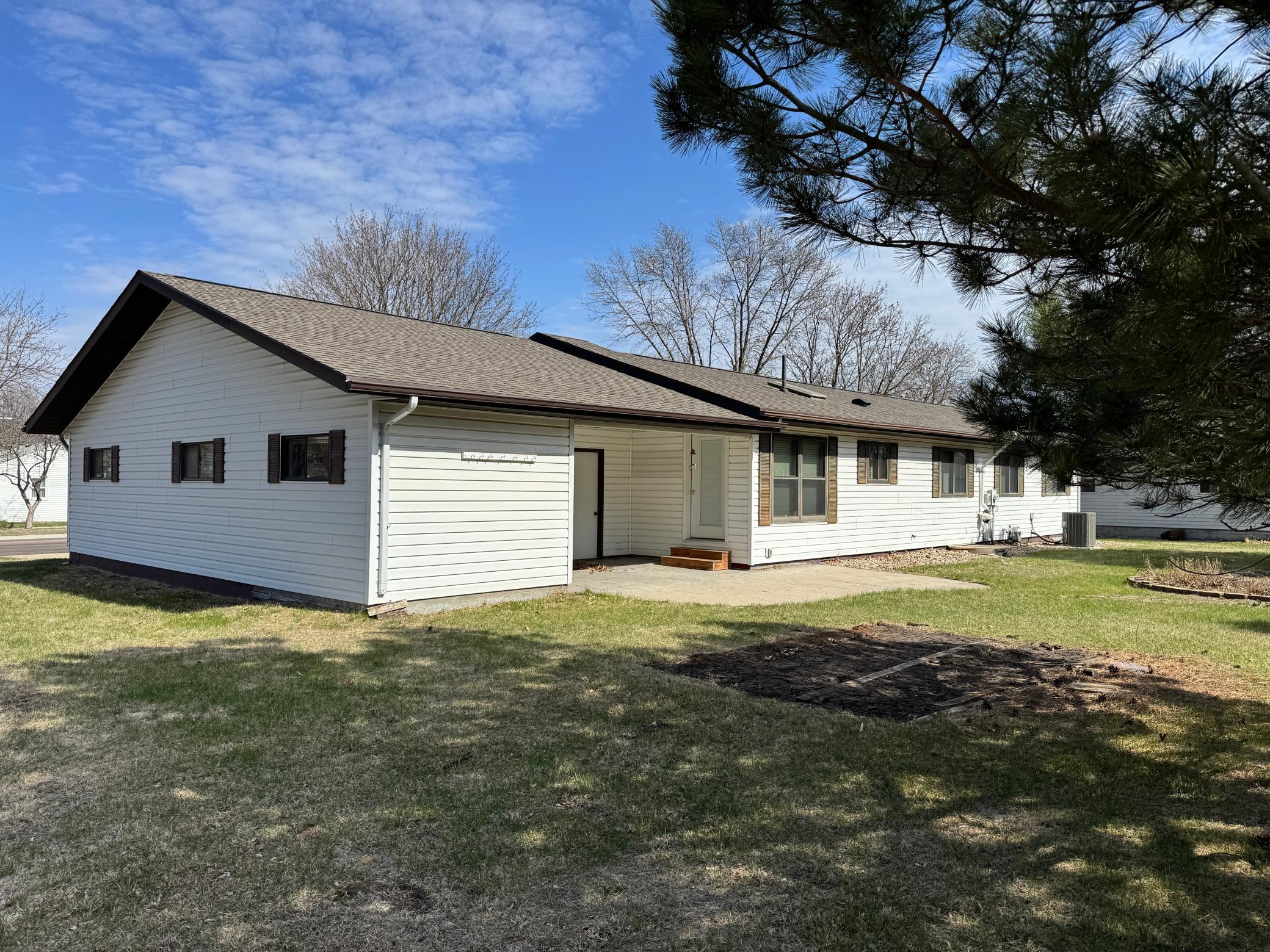 501 Lac Qui Parle Avenue, Canby, Minnesota image 24