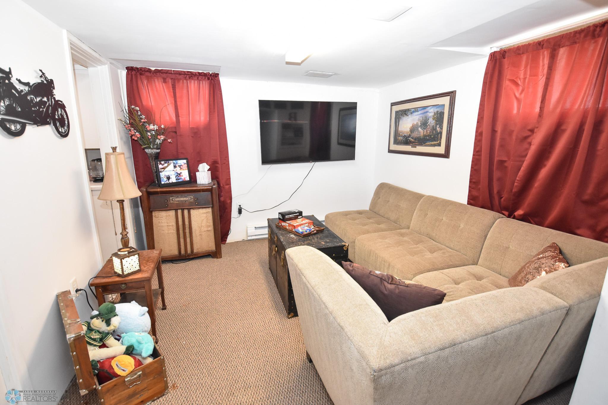 346 9 Avenue, Fargo, North Dakota image 24