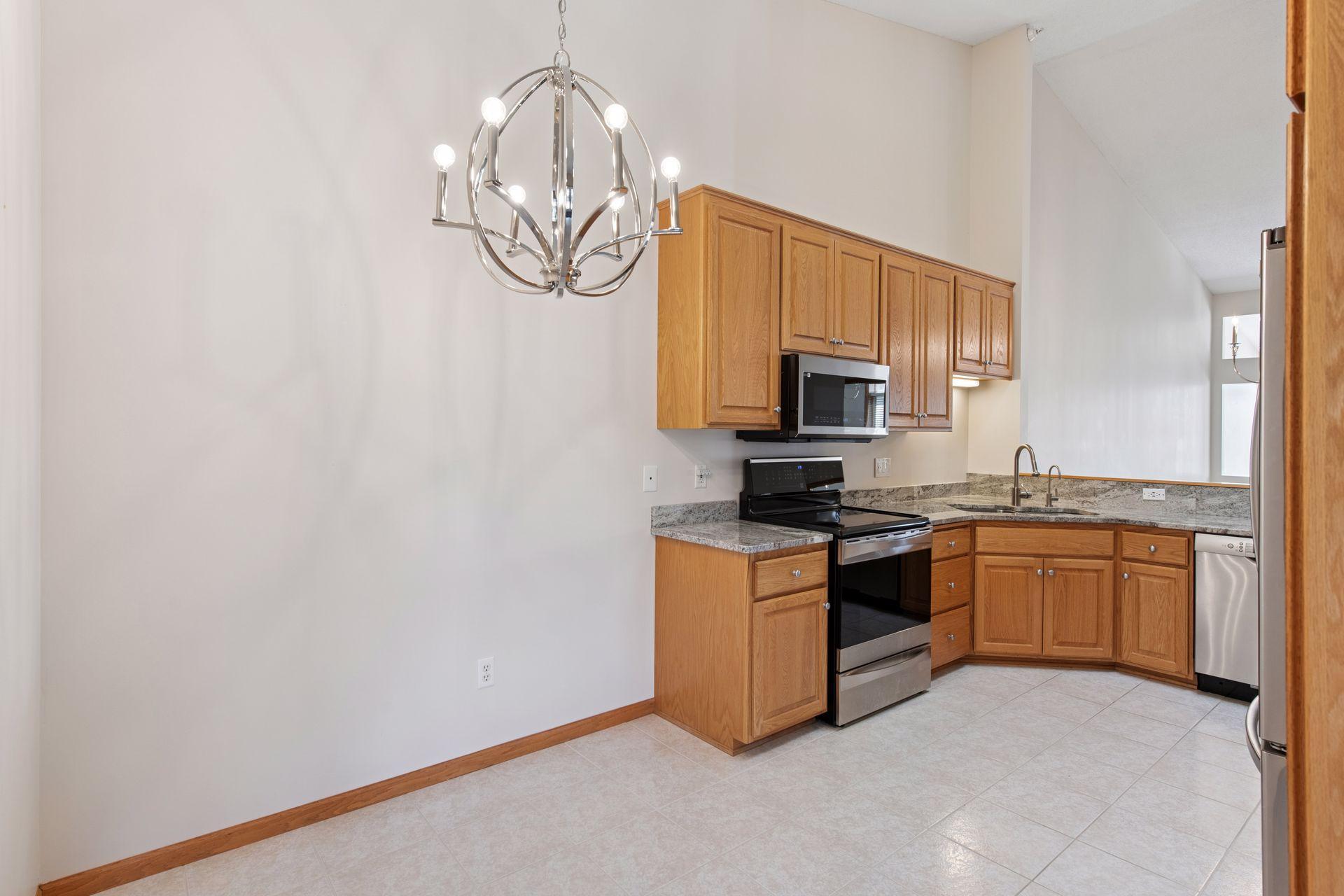 14193 43rd Avenue, Plymouth, Minnesota image 22