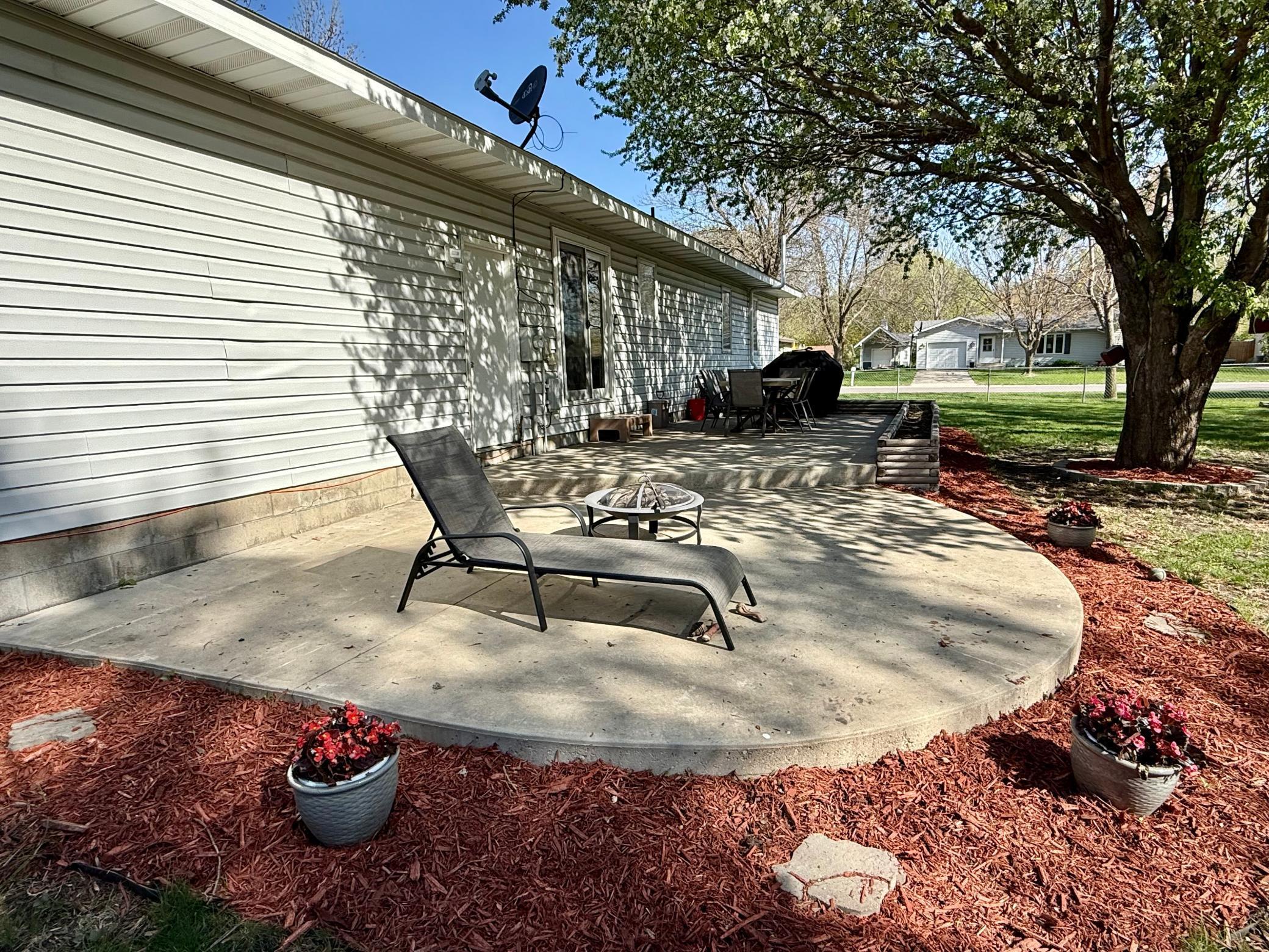 2201 22nd Street, Willmar, Minnesota image 4